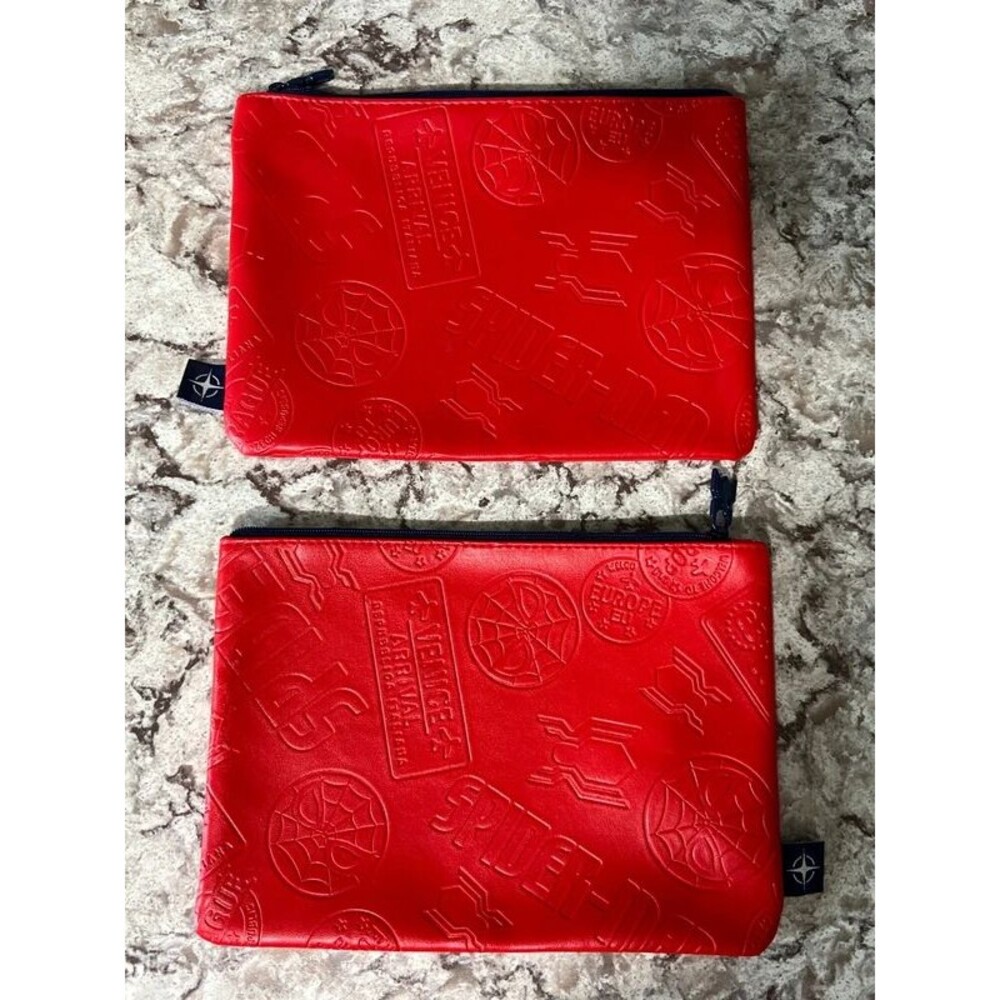 Set of 2 Spider-man Pouches / Marvel Amenity Bags / Geek Chic Red Travel Case / - Picture 4 of 9